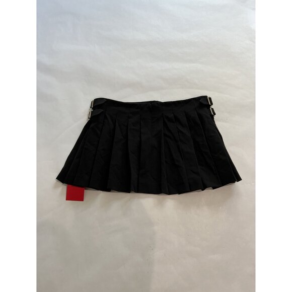DEBUTE The Kat Mini Kilt Skirt in Black - Picture 5 of 5